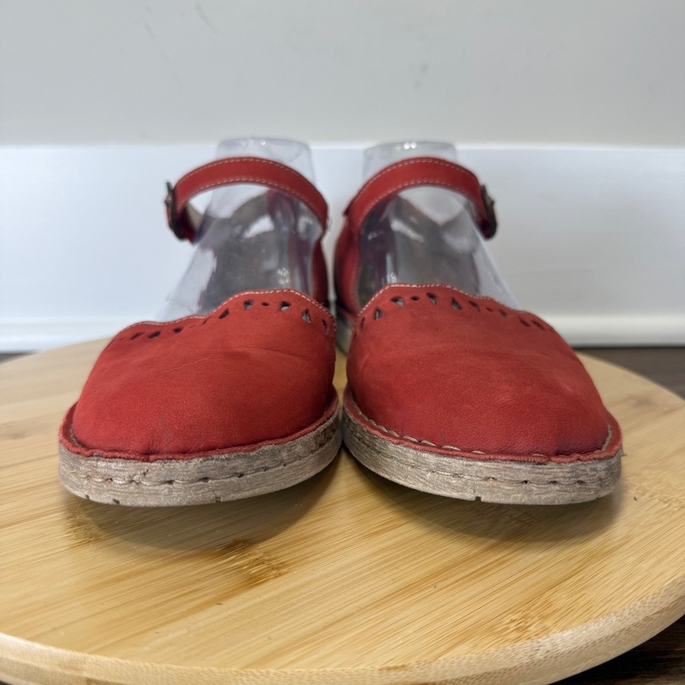 Good Josef Seibel Rosalie 13 Red Leather Flats Womens 41 Good Laser Cut Buckle - Picture 2 of 8